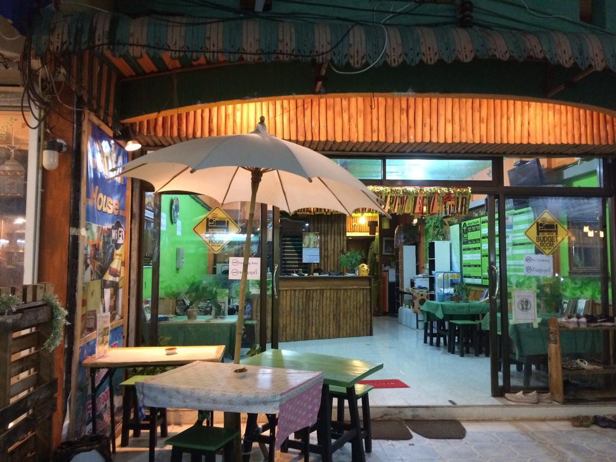 بيت شباب Lanta House (Adults Only) Ko Lanta المظهر الخارجي الصورة